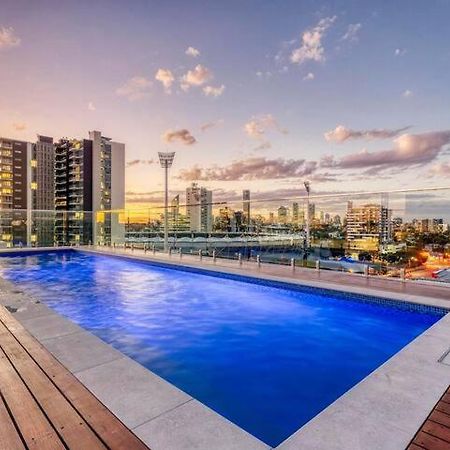 Inner City 1 Bedroom Apartment With Rooftop Pool And Parking - Serain Residences Brisbane Exteriér fotografie